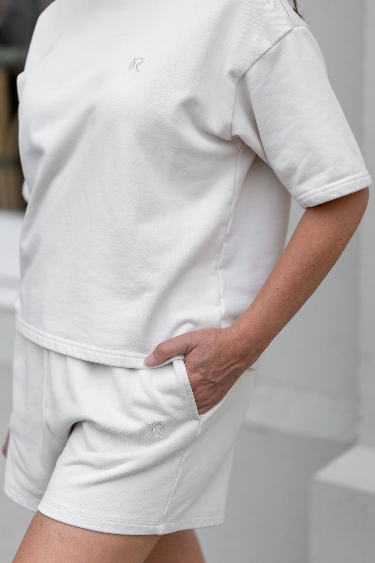 Ease Tee - Ivory